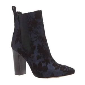 NEW Vince Camuto Britsy Women Block Heels shoes Ankle boots sz 5.5 M